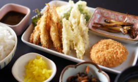 大好評「豊田のわかさぎ食べ比べ定食」数量限定提供中！